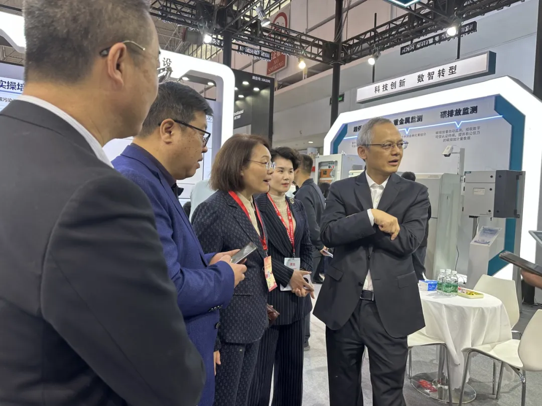 安幑(hui)省生態環境廳副廳長、一級廵視員(yuan) 儸宏.jpg